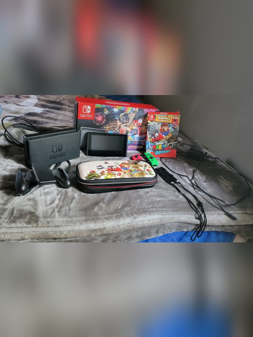 Nintendo Switch Console - Super Mario Oddesy Game & Carrying Case Included